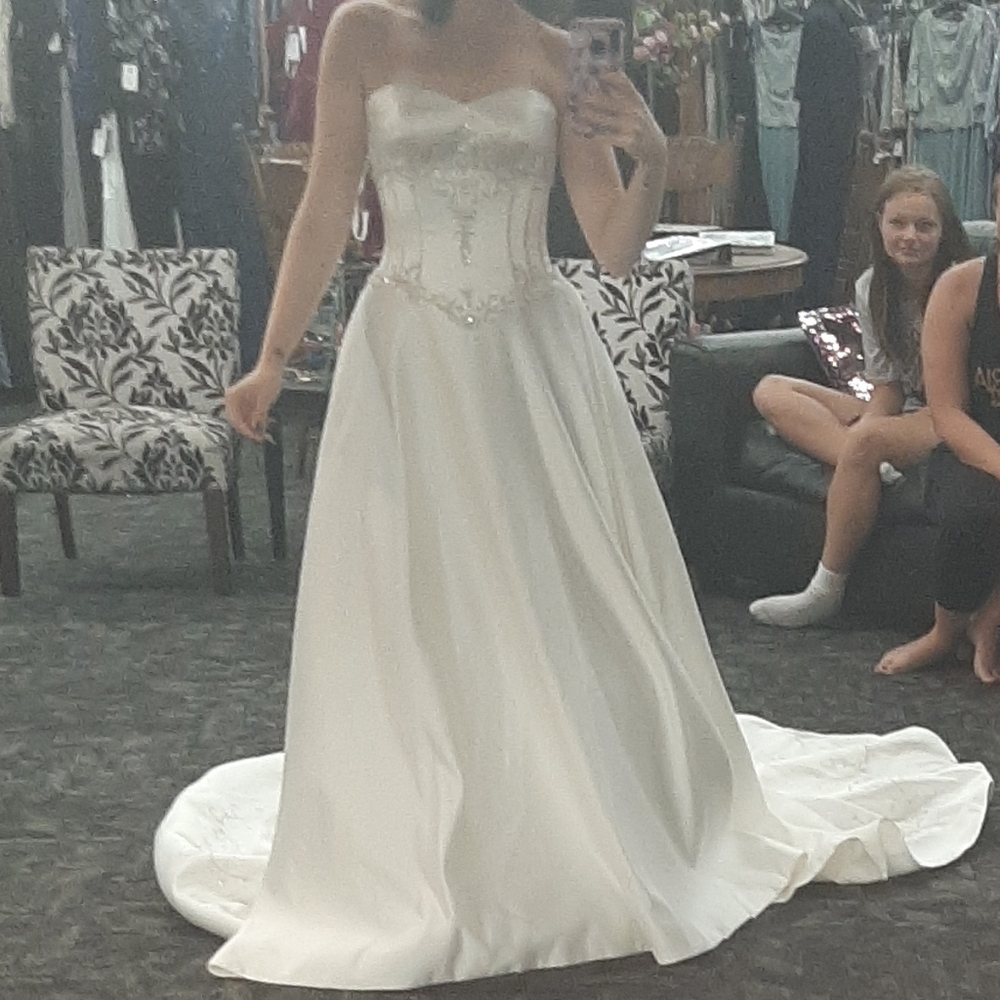Wedding dress
